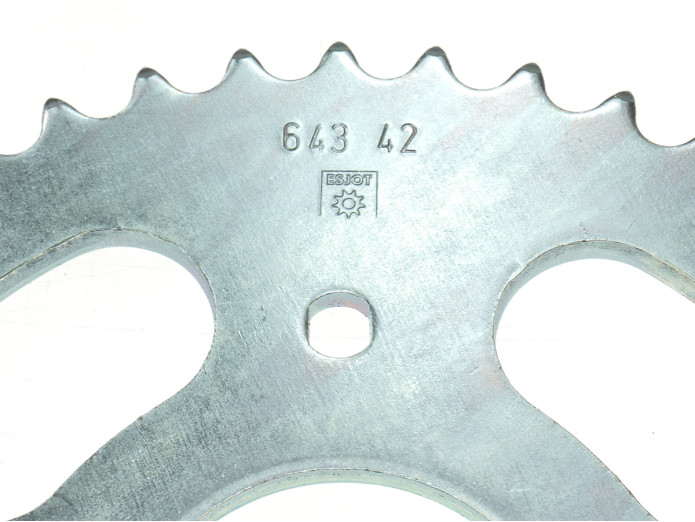 Achtertandwiel 42 tanden Puch M50 Esjot