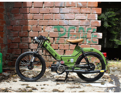THE GREEN HORNET