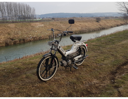 White Puch Maxi S 70ccm